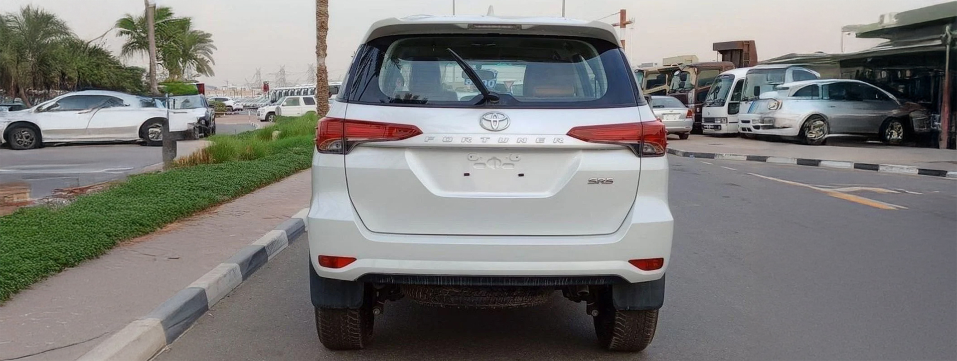 Toyota Fortuner SR5