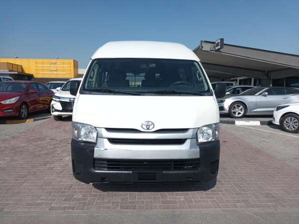 Toyota Hiace 2017