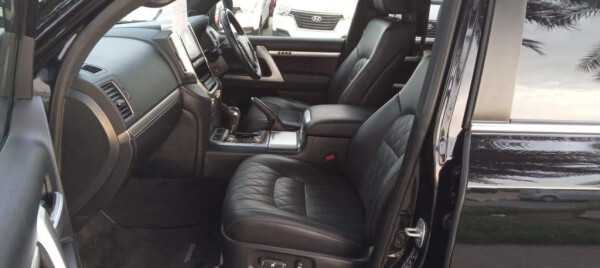 Toyota Land Cruiser 2017 (right-hand-drive )