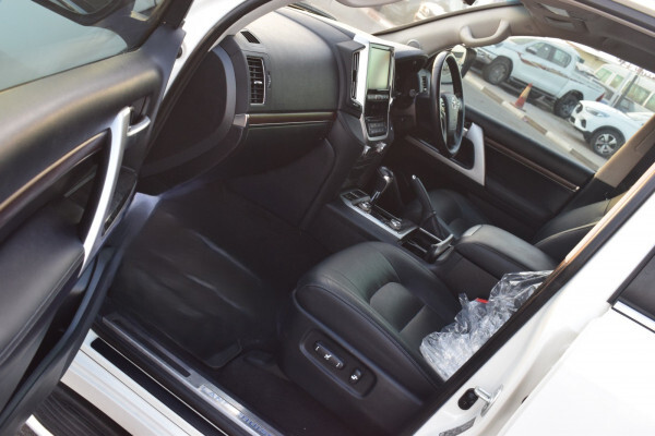 Toyota Land Cruiser 2020(right-hand-drive)