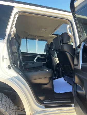 Toyota Land Cruiser 2021(right hand drive)
