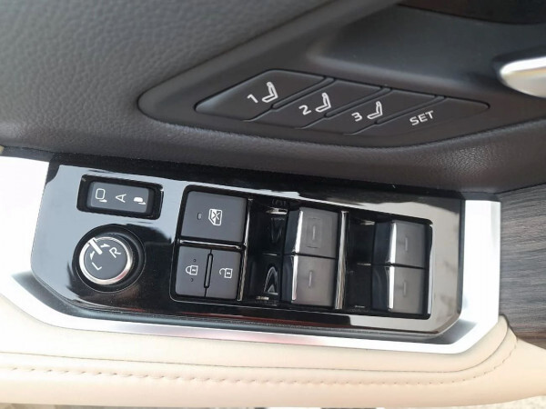 Toyota Land Cruiser 2024 brand new | right-hand-drive |