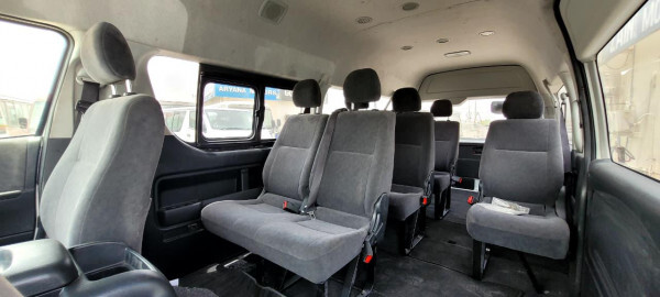 Toyota Hiace 2019 (right-hand-drive )
