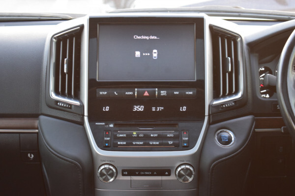 Toyota Land Cruiser 2020(right-hand-drive)