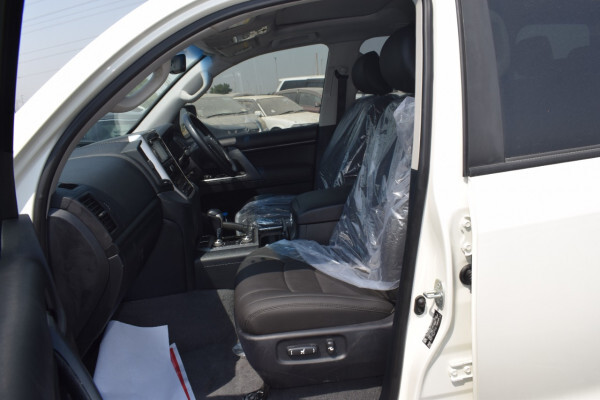 Toyota Land Cruiser 2018 (right-hand-drive )