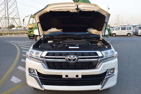 Toyota Land Cruiser 2019 ( Right Hand Drive )
