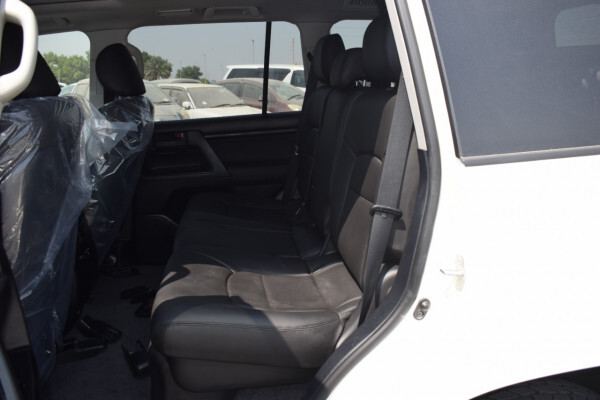 Toyota Land Cruiser 2018 (right-hand-drive )