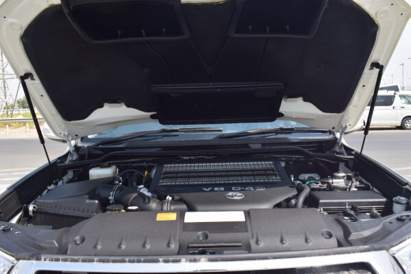 Toyota Land Cruiser 2018 (right-hand-drive )