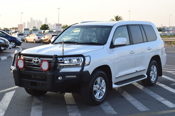 Toyota Land Cruiser 2021(full optioned v8 | right-hand-drive)