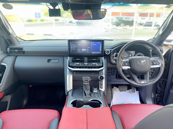 Toyota Land Cruiser 2023 gr sport full option | right-hand-drive |
