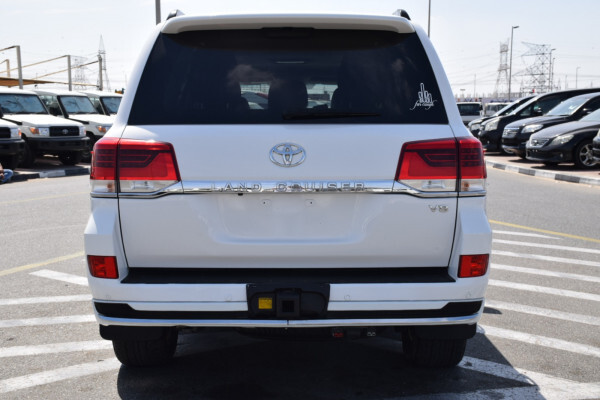 Toyota Land Cruiser 2017 (right-hand-drive)