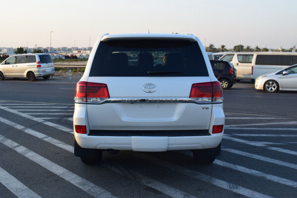 Toyota Land Cruiser 2021(full optioned v8 | right-hand-drive)