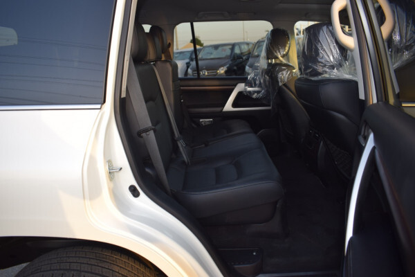 Toyota Land Cruiser 2019 ( Right Hand Drive )