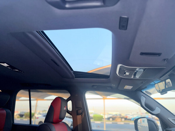 Toyota Land Cruiser 2023 gr sport full option | right-hand-drive |