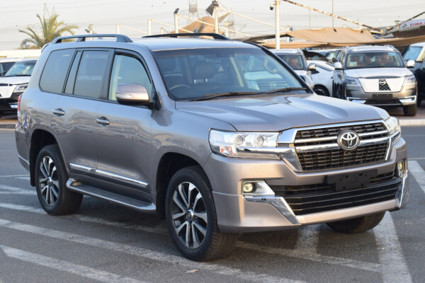 Toyota Land Cruiser 2017 (right-hand-drive)